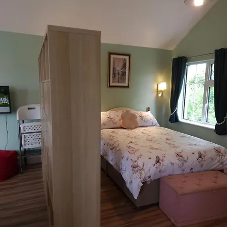 Brook Apartment